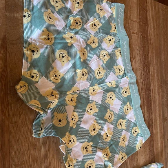 Disney Pooh PJ Set - Picture 3 of 7